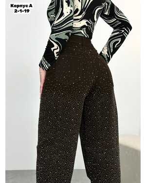 ЖЕНСКИЕ ДЖИНСЫ СО СТРАЗАМИ