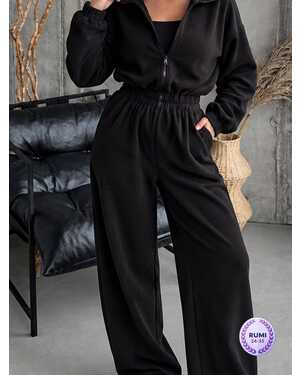 Женский комбинезон Размеры: S (42-44) M(46-48) L (52-54) Ткань: Двухсторонний флис Кулиска внизу регулируется