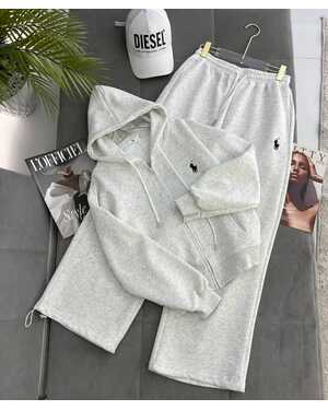 Женский костюм Материал : трехнитка с начёсом Размеры : S (42-44) M(46-48) L (50-52) Фабричный Китай